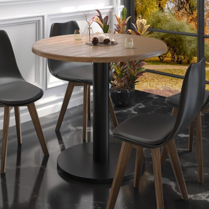 Eiken ronde bistrotafel Rosanne met stoelen